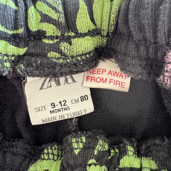 Zara Boys Shorts, Bundle of 2! size: 9-12 months - Picture 8 of 8